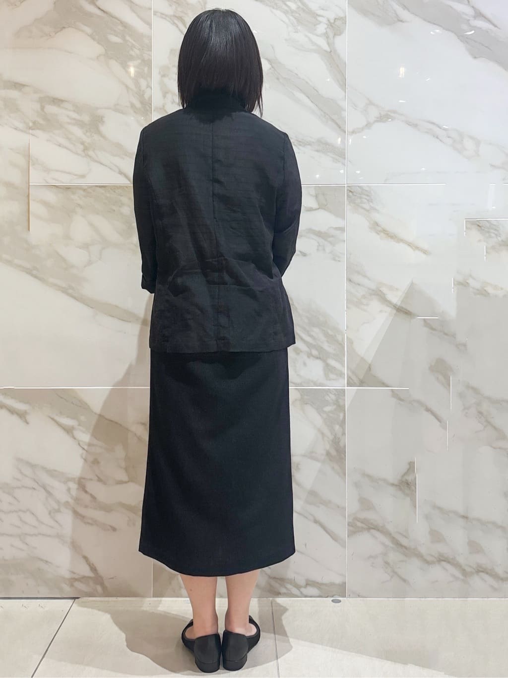 マキさんの「index｜麻調シアーダブルブレストテーラードジャケット【洗濯機洗い可】」を使ったコーディネート