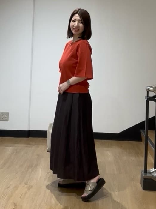 MIKIKOさんの「UNTITLED｜◆【清涼感/二の腕カバー】シアープルオーバーニット」を使ったコーディネート