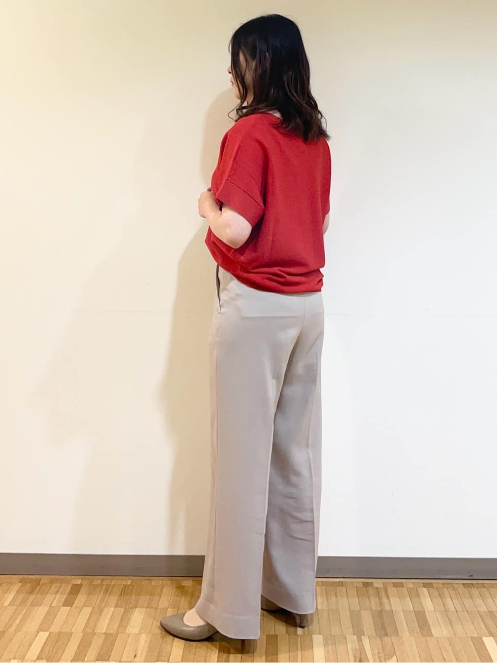 フナキさんの「UNTITLED｜◆【接触冷感/UV/セットアップ可能】ライトウェイト ワイドパンツ」を使ったコーディネート