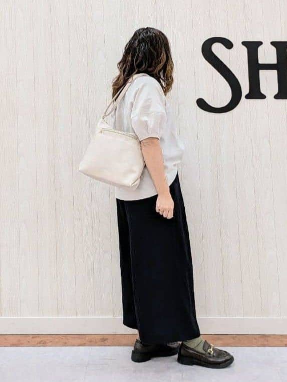 さくみぃさんの「SHOO･LA･RUE｜」を使ったコーディネート