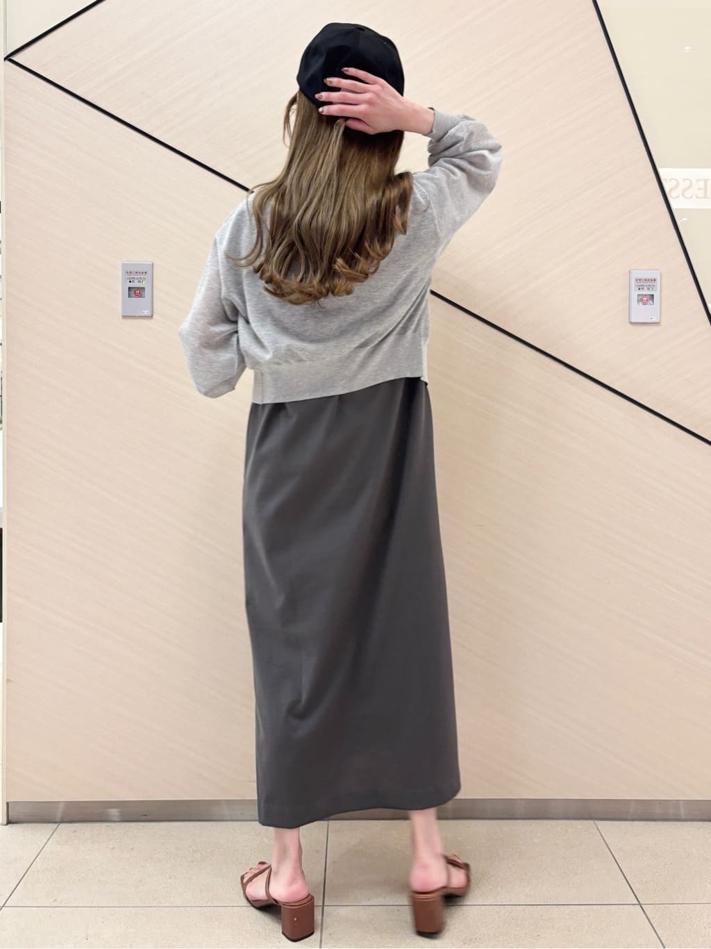 清水夏姫さんの「DRESSTERIOR｜【Safari5月号掲載】DRESSTERIORロゴキャップ」を使ったコーディネート