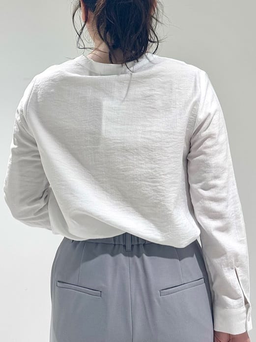 そんさんの「INDIVI｜【定番スーツ／UVケア／洗える】ウール調ノーカラージャケット」を使ったコーディネート