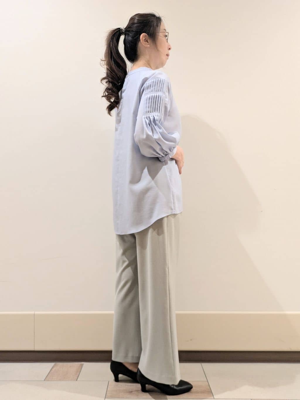 imamiさんの「Reflect｜◆【洗える】オフボディシャツブラウス」を使ったコーディネート