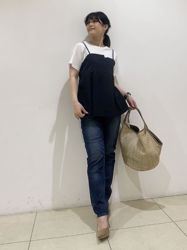 watanabeさんの「UNTITLED｜【Healthy DENIM&times;UNTITLED】別注 R Mrytle（リマートル）テーパードデニム」を使ったコーディネート
