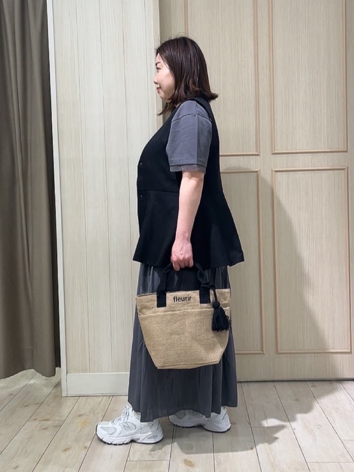 えりっこさんの「SHOO･LA･RUE｜」を使ったコーディネート