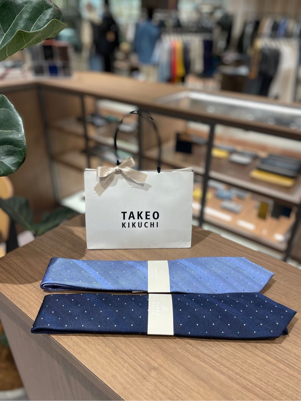 南薗大地さんの「TAKEO KIKUCHI｜」を使ったコーディネート