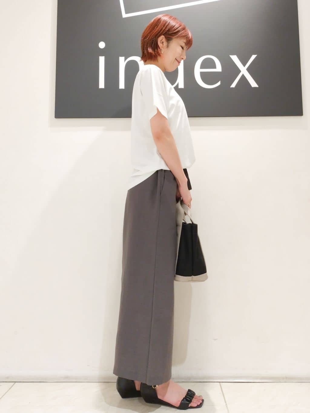 n.さんの「index｜◆リネンライクイージースカート【洗濯機洗い可／吸水速乾／接触冷感】」を使ったコーディネート