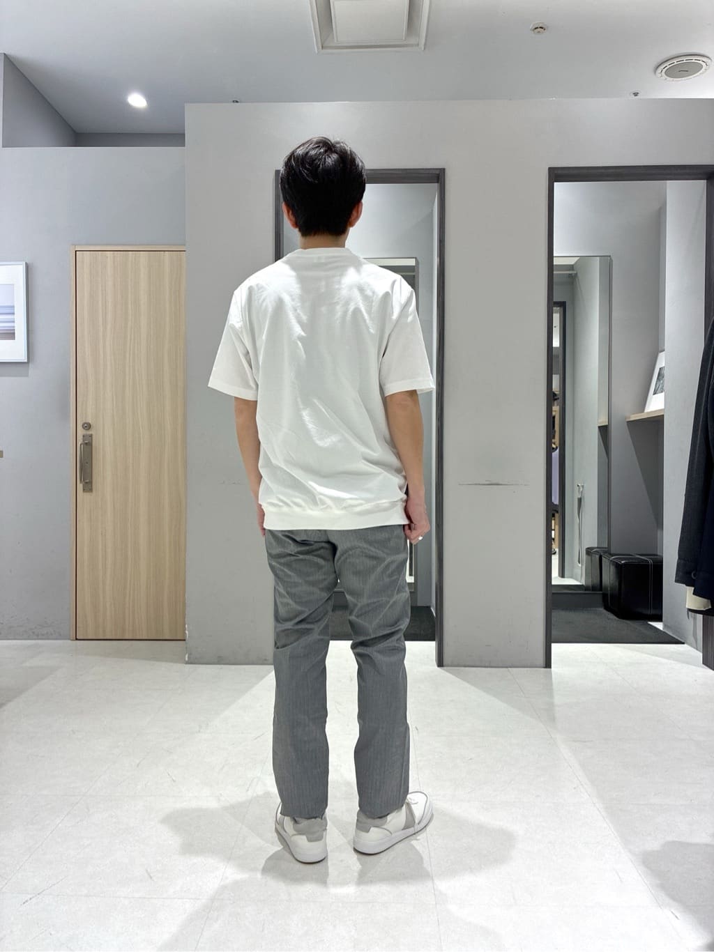 わいずみさんの「TAKEO KIKUCHI｜【抗菌防臭／5サイズ展開】ハイゲージポンチ Tシャツ」を使ったコーディネート
