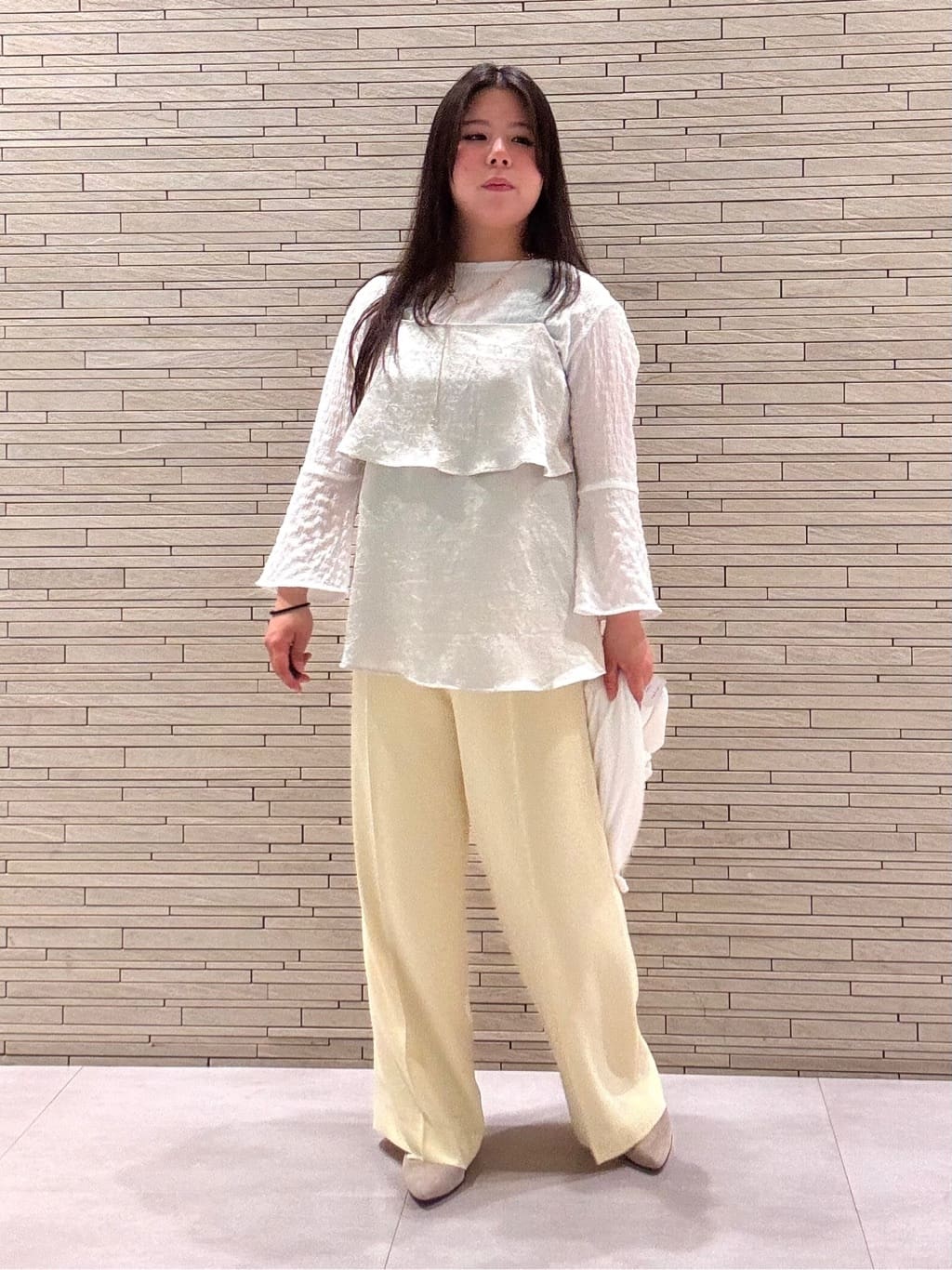 MEGUMIさんの「INDIVI｜」を使ったコーディネート