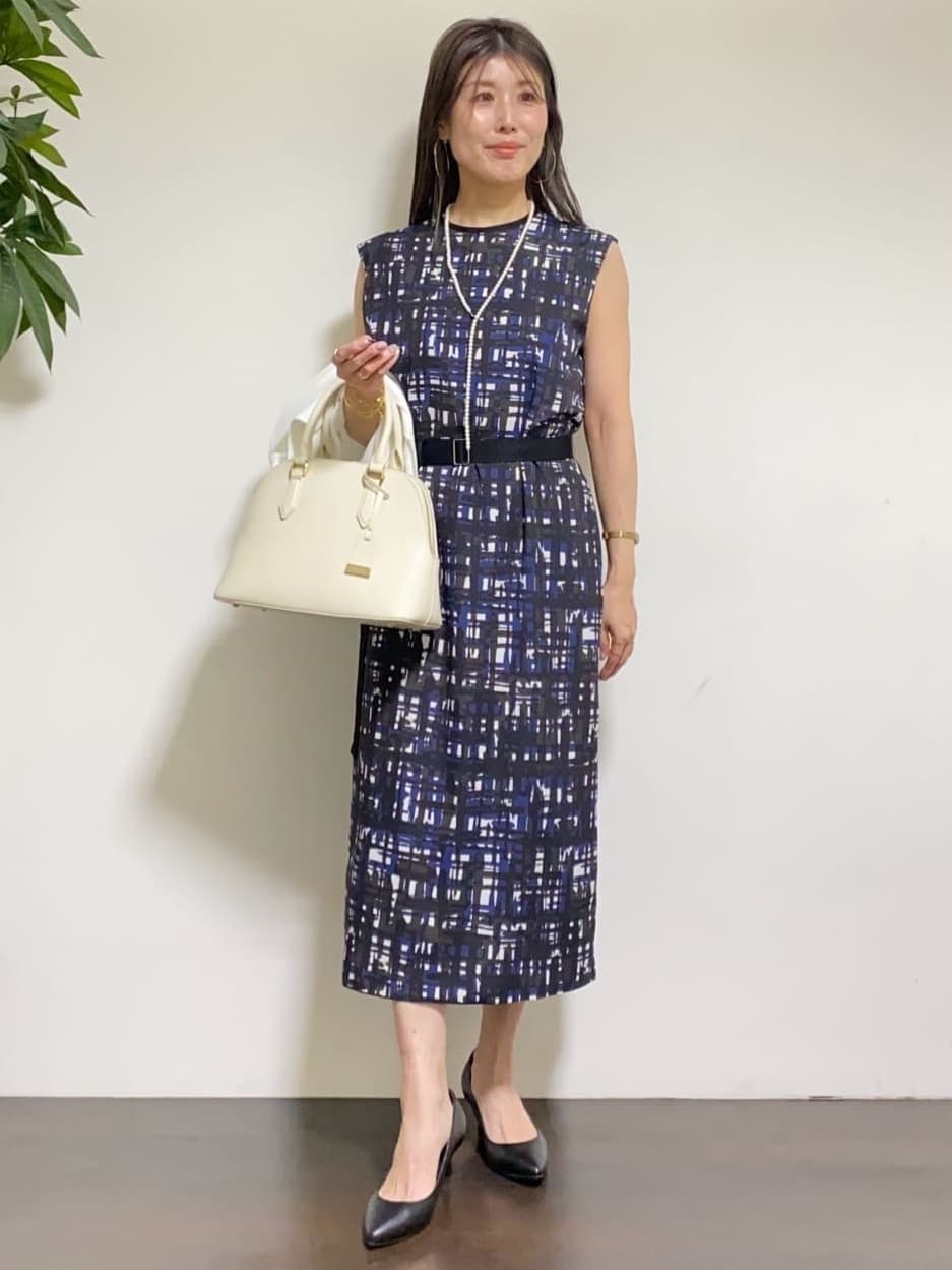 tomoさんの「UNTITLED｜【セレモニー】パール調フリークリップネックレス」を使ったコーディネート