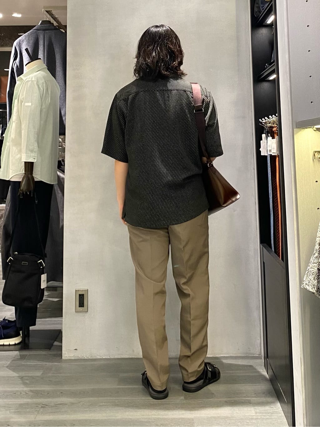 nishiさんの「TAKEO KIKUCHI｜」を使ったコーディネート