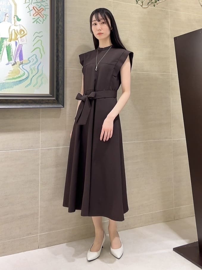 sechiさんの「UNTITLED｜【日本製・本革】Comfit Dresser Pumps（コンフィットドレッサーパンプス）」を使ったコーディネート