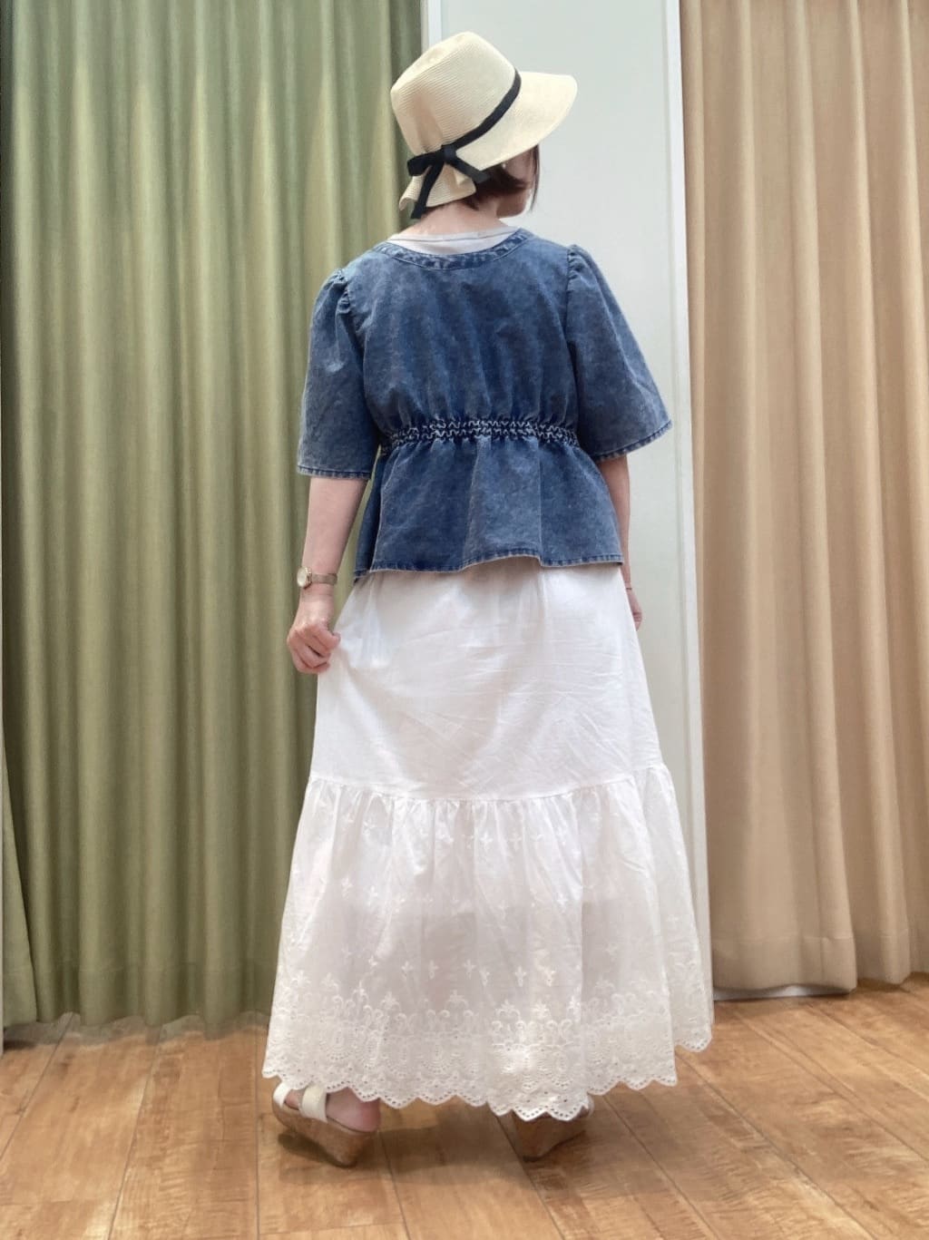 えみりんさんの「SHOO･LA･RUE｜」を使ったコーディネート