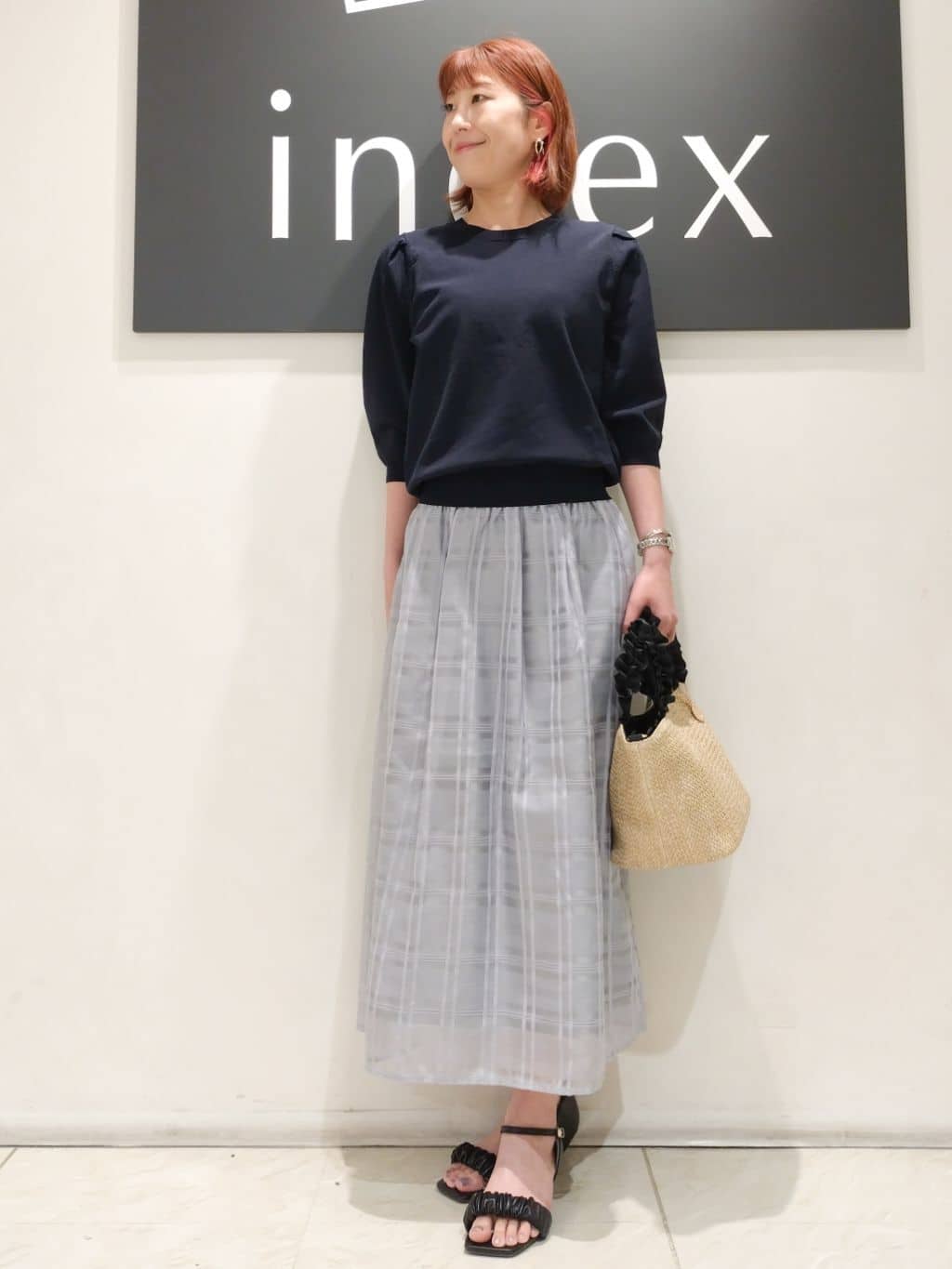 n.さんの「index｜◆《7色展開／XS-LLサイズ》クルーネックデザインスリーブニット【洗濯機洗い可】」を使ったコーディネート