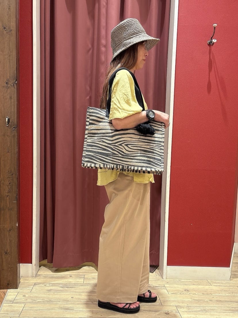 かっちゃんさんの「SHOO･LA･RUE｜」を使ったコーディネート