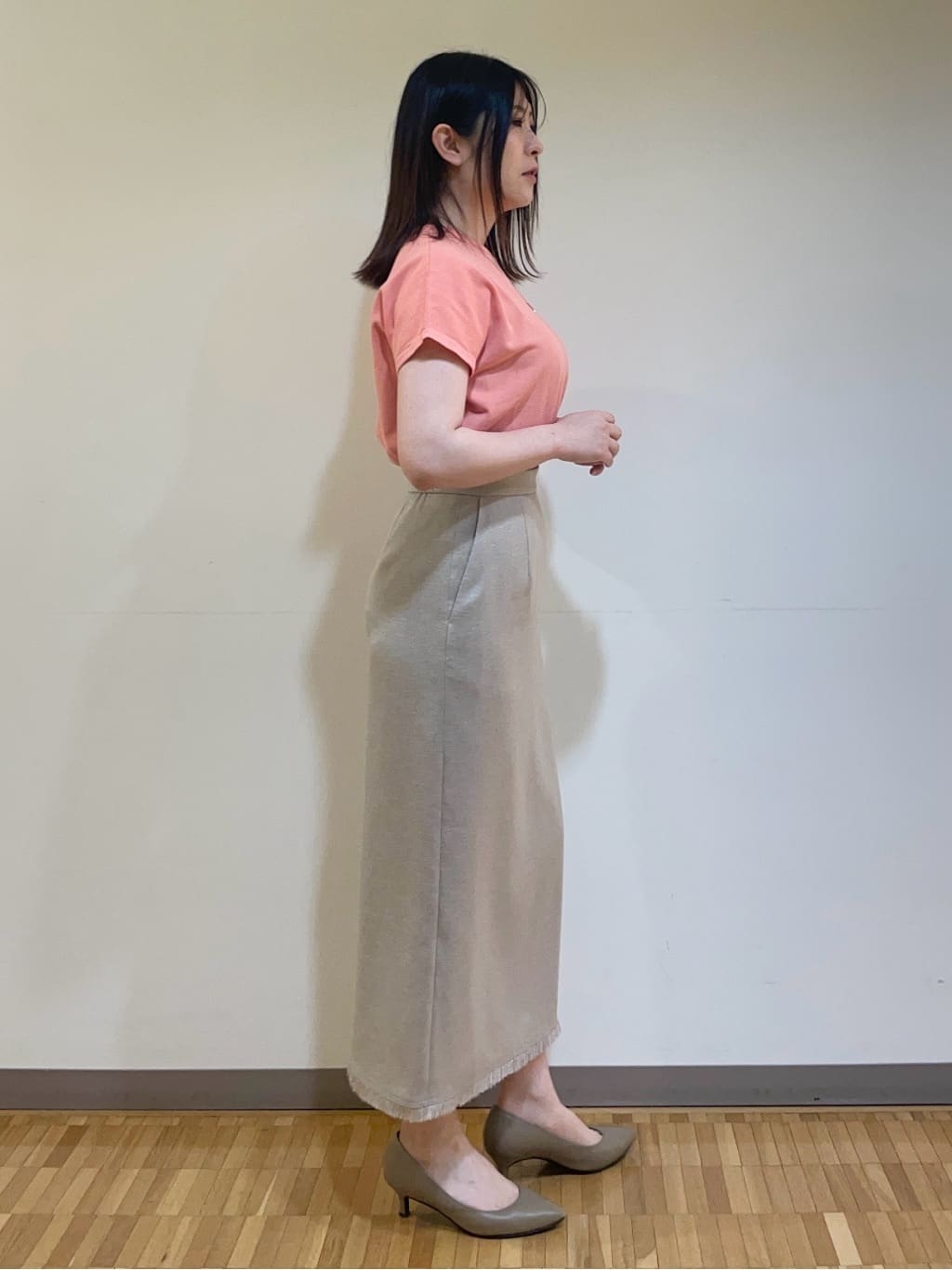 フナキさんの「UNTITLED｜◆【11色展開/コットン100/アンサンブル可能】クルーカーディガン」を使ったコーディネート