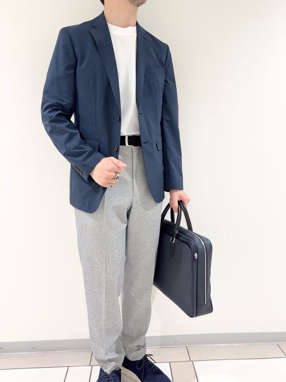 及川さんの「TAKEO KIKUCHI｜【抗菌防臭】COOL DOTS（R）ドビープリント ジャケット」を使ったコーディネート