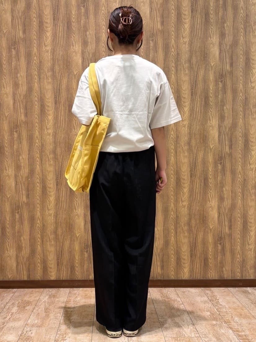 Haruさんの「SHOO･LA･RUE｜」を使ったコーディネート