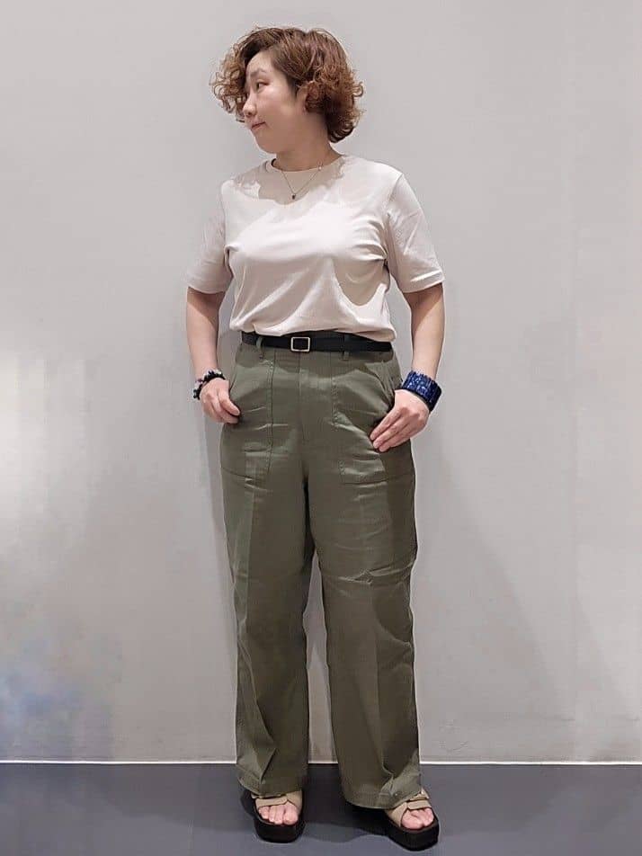 ゆきをさんの「OPAQUE.CLIP｜◆《5色展開／SS-LLサイズ》ベーシックTシャツ【UV／接触冷感／洗濯機洗い可】」を使ったコーディネート