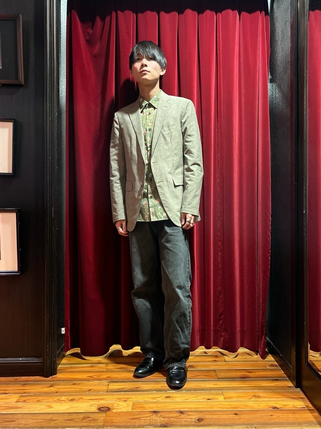 うっちーさんの「TAKEO KIKUCHI｜【抗菌防臭】COOL DOTS（R）ドビープリント ジャケット」を使ったコーディネート