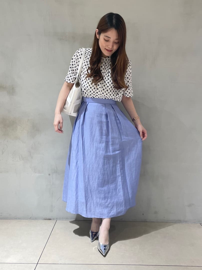 ゆいさんの「UNTITLED｜◆【セットアップ可能/オンオフ】小紋柄ブラウス」を使ったコーディネート