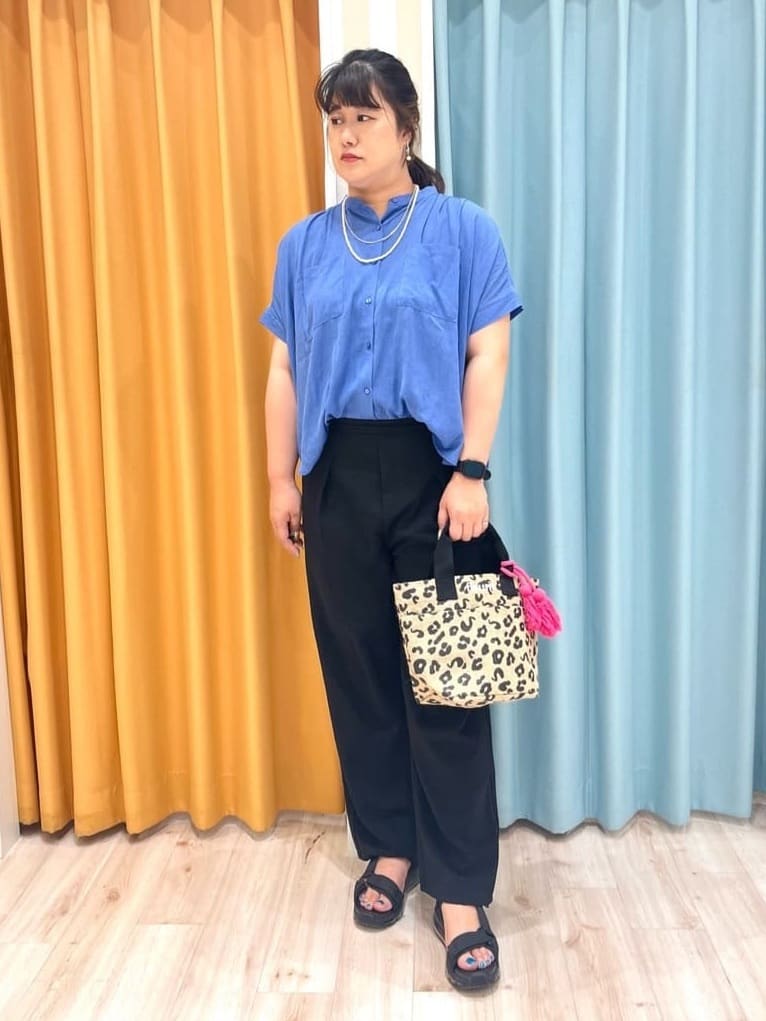 TUMU-TUMUさんの「SHOO･LA･RUE｜◆【洗える/S-LL】麻調ビンテージストレート」を使ったコーディネート