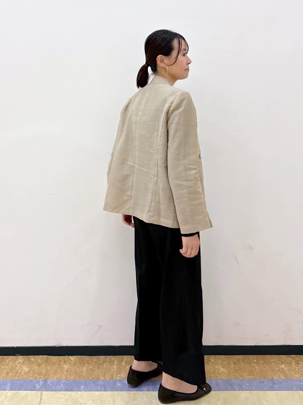 akariさんの「index｜麻調シアーダブルブレストテーラードジャケット【洗濯機洗い可】」を使ったコーディネート