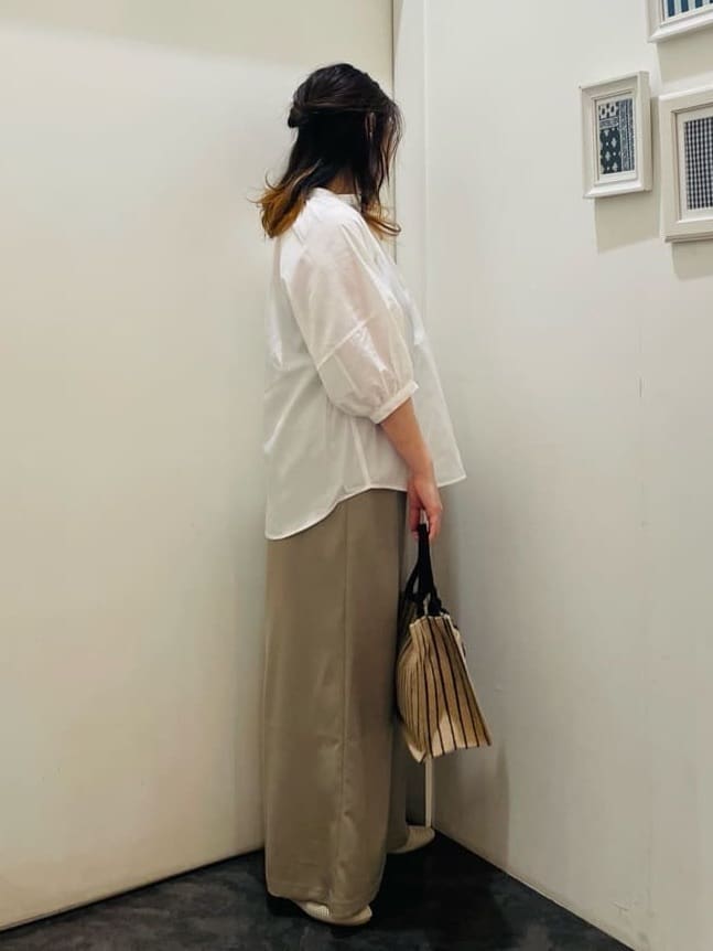c_h_i_k_aさんの「grove｜」を使ったコーディネート