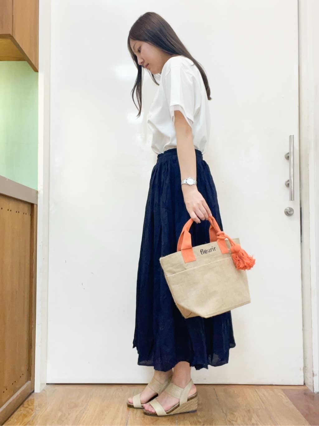 sakiさんの「SHOO･LA･RUE｜◆ナチュラルなシワ加工が大人見え エアリーロングスカート」を使ったコーディネート