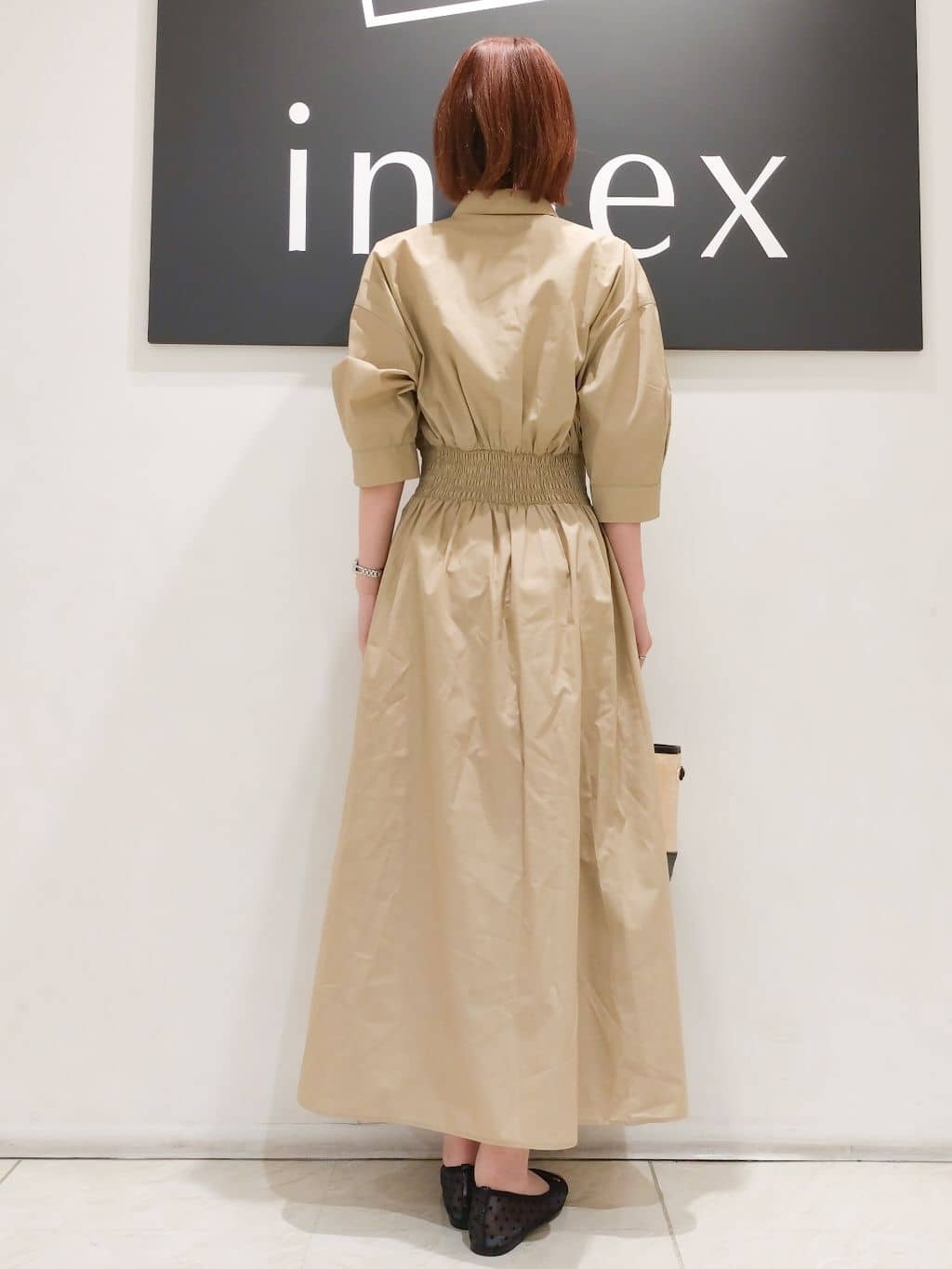 n.さんの「index｜◆《5色展開》フィット＆フレアシャツワンピース【洗濯機洗い可】」を使ったコーディネート