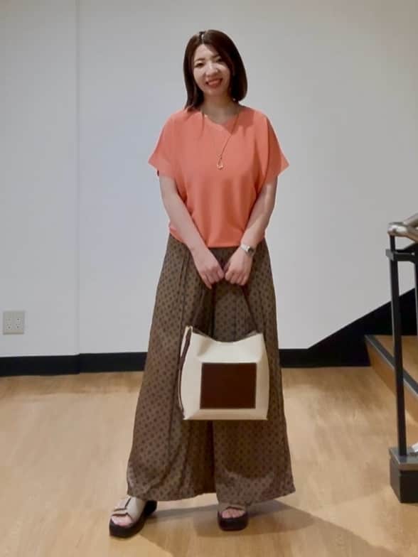 MIKIKOさんの「UNTITLED｜◆【セットアップ可能/ウエストゴム】小紋柄パンツ」を使ったコーディネート
