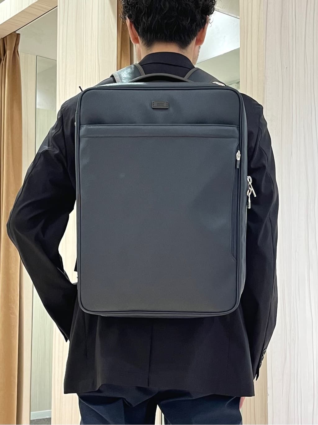 URAさんの「TAKEO KIKUCHI｜【3WAY/PC対応】コーデュラ(R)コーティング バッグ」を使ったコーディネート