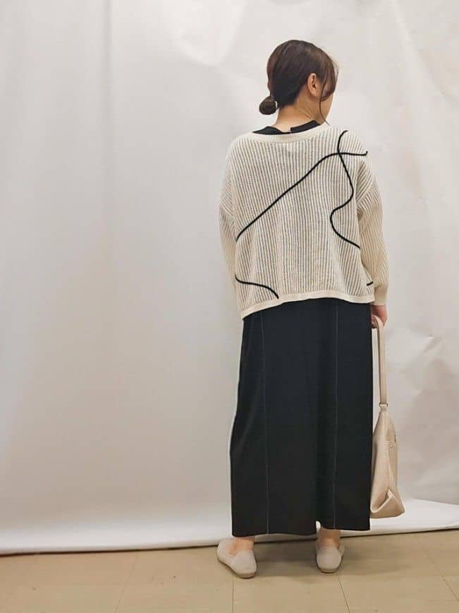 かなさんの「SHOO･LA･RUE｜◆【高レビュー】洗えてサラサラ ニットパンプス」を使ったコーディネート