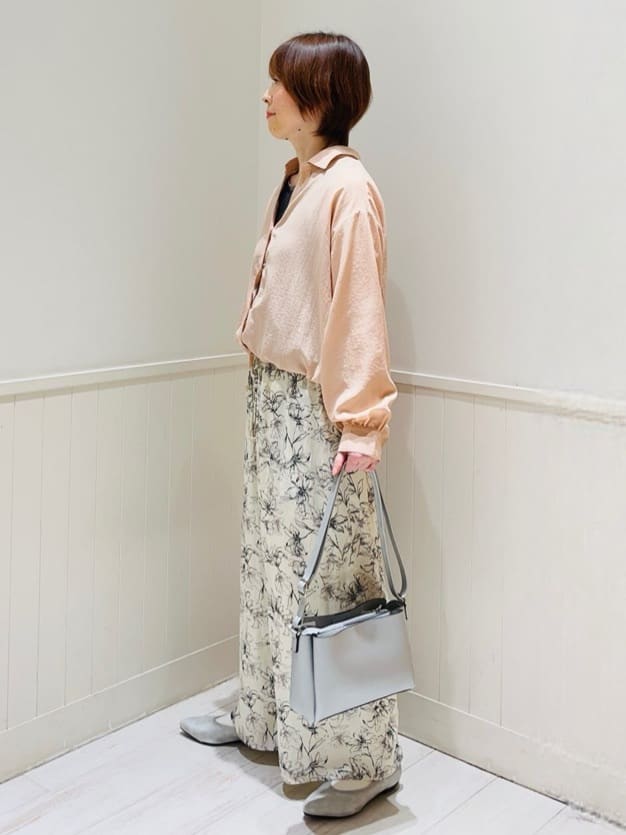 あきさんの「SHOO･LA･RUE｜」を使ったコーディネート