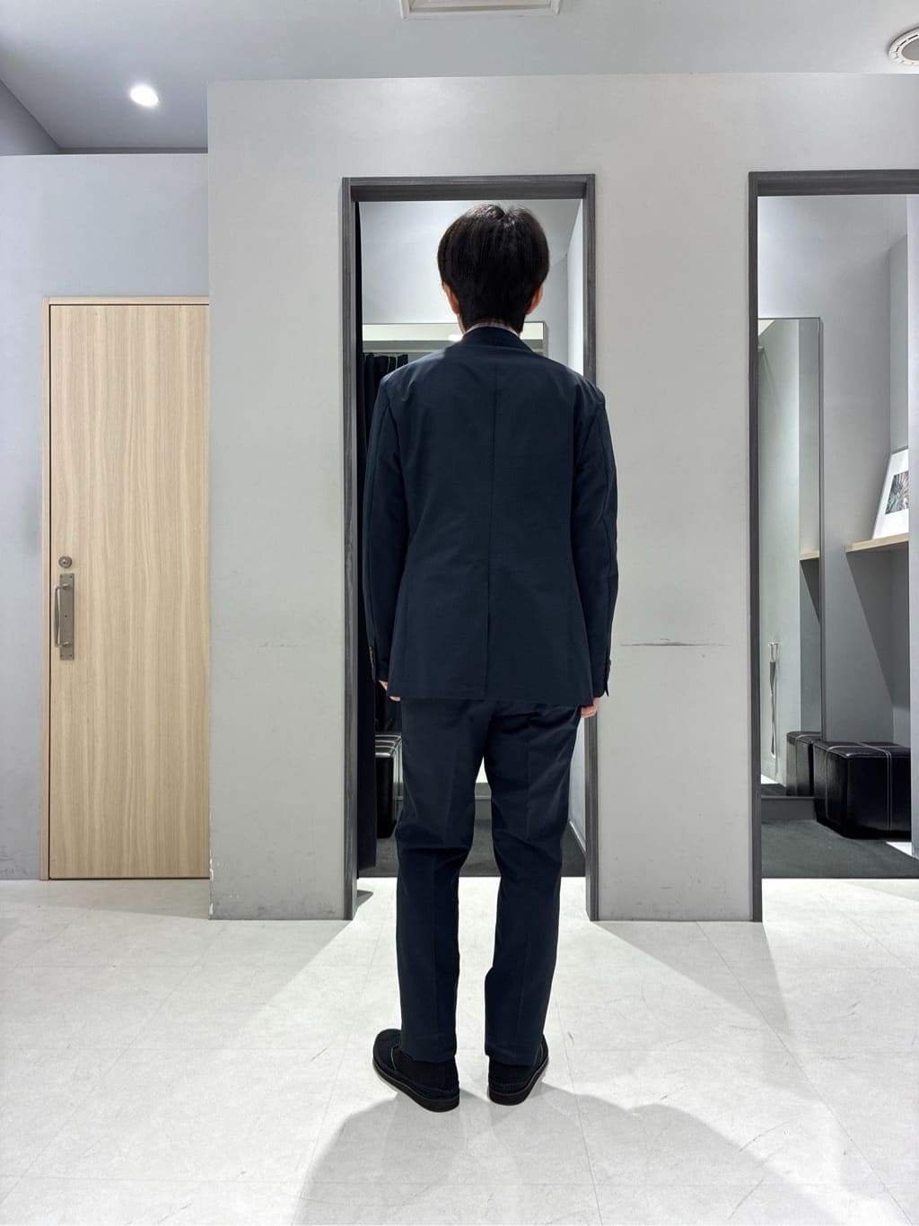 わいずみさんの「TAKEO KIKUCHI｜【抗菌防臭】COOL DOTS（R）ドビープリント ジャケット」を使ったコーディネート