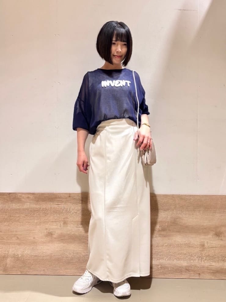 すずさんの「SHOO･LA･RUE｜◆【洗える/S-LL】シアーネックがこなれ見え リブタンクトップ」を使ったコーディネート