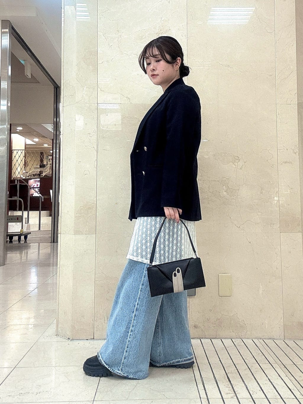 mさんの「HIROKO HAYASHI｜LEO NECESSARIO（レオ ネチェサリオ）ショルダー付き長財布」を使ったコーディネート