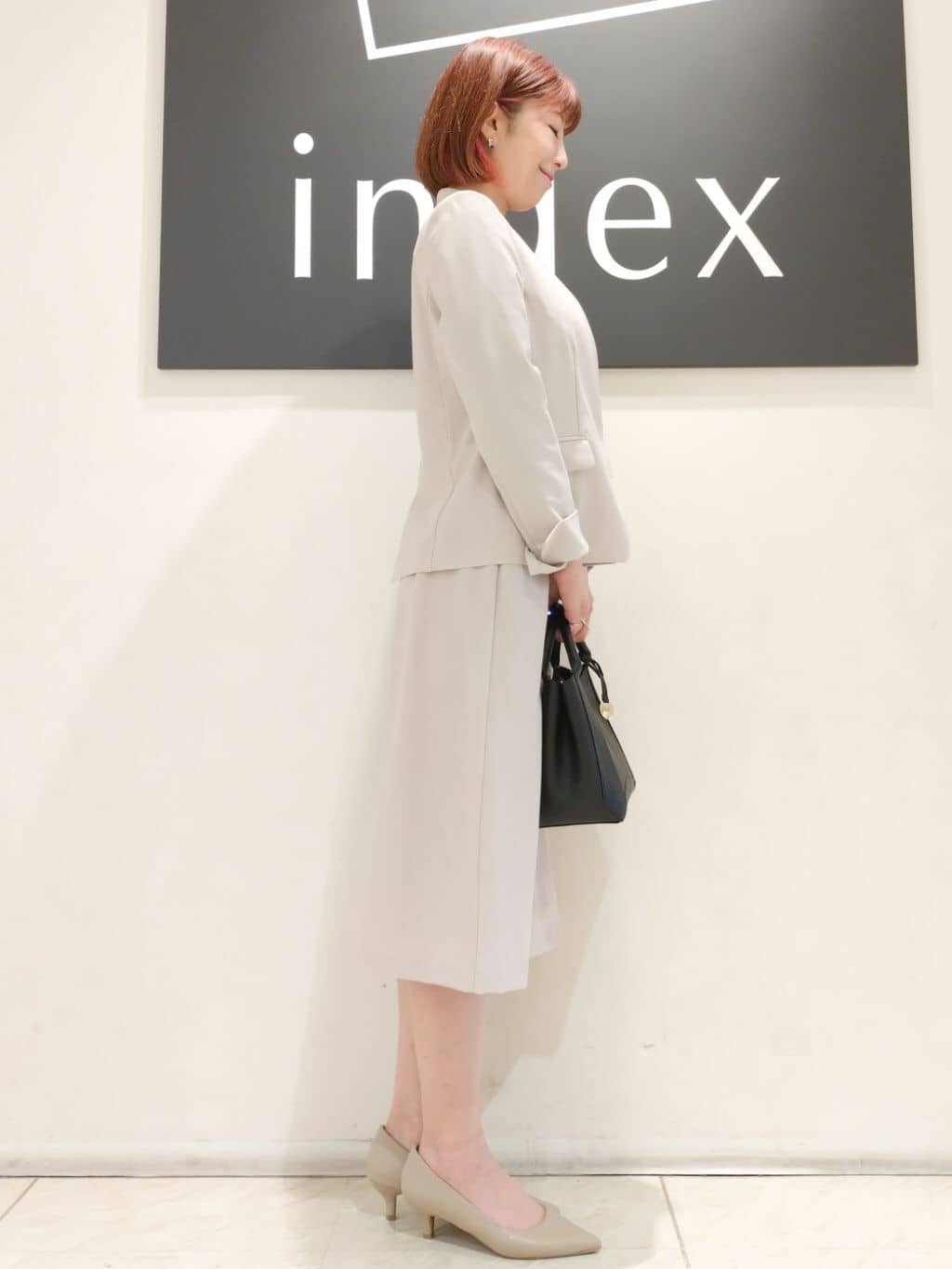 n.さんの「index｜◆シアーラインパフスリーブニット【UV／洗濯機洗い可】」を使ったコーディネート