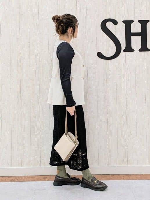 さくみぃさんの「SHOO･LA･RUE｜◆【洗える/S-LL/2点セット】1セットあると便利 シアーレイヤードロンTセット」を使ったコーディネート