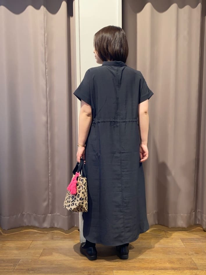 いーいさんの「SHOO･LA･RUE｜◆【高レビュー】夏を彩る ジュートランチトートバッグ」を使ったコーディネート
