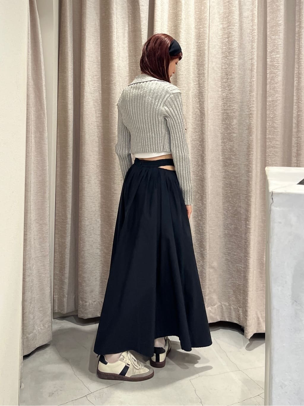 Rielさんの「CODE A｜side slit volume skirt」を使ったコーディネート