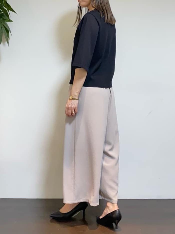 tomoさんの「UNTITLED｜【日本製・本革】Comfit Dresser Pumps（コンフィットドレッサーパンプス）」を使ったコーディネート