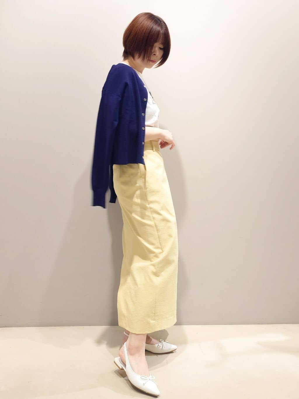 me：)さんの「OPAQUE.CLIP｜◆アソートロゴTシャツ【洗濯機洗い可】」を使ったコーディネート
