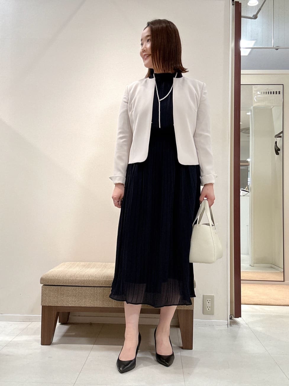 YUIさんの「UNTITLED｜【セレモニー】パール調フリークリップネックレス」を使ったコーディネート