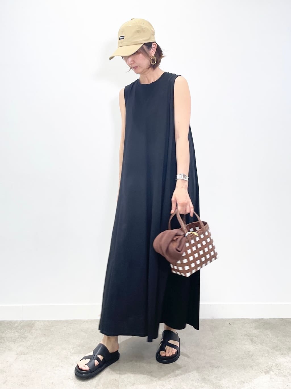 KAYOさんの「UNTITLED｜【OUTDOOR PRODUCTS】別注 ナイロンキャップ」を使ったコーディネート