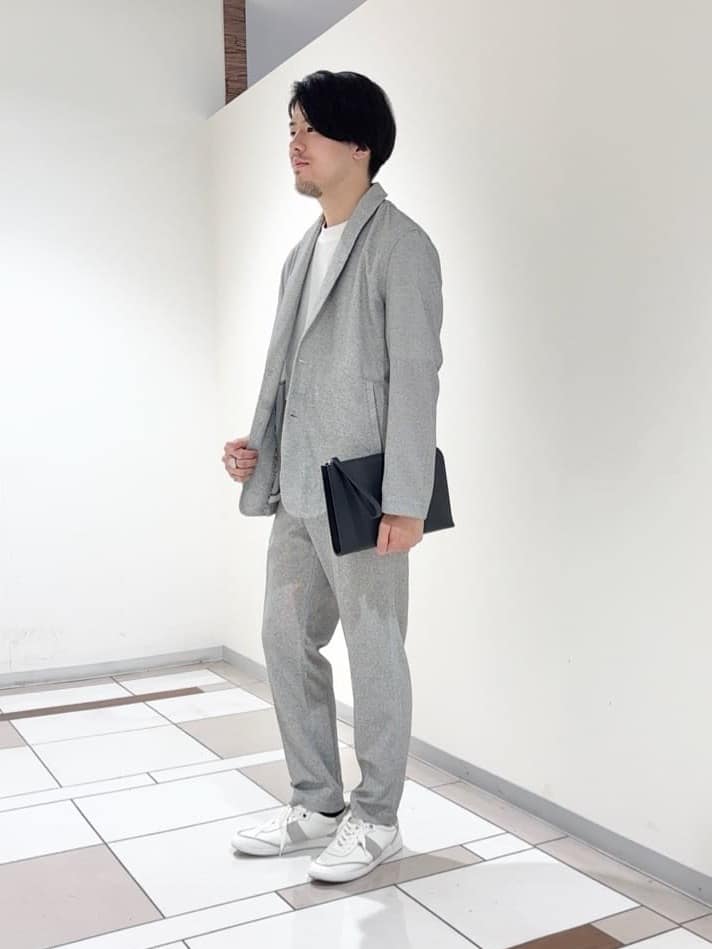 及川さんの「TAKEO KIKUCHI｜【抗菌防臭／5サイズ展開】ハイゲージポンチ Tシャツ」を使ったコーディネート