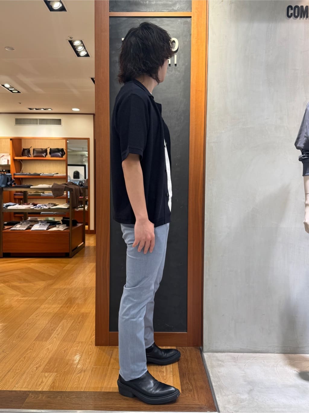 たくやさんの「TAKEO KIKUCHI｜【全7サイズ&times;8色展開！】トップマルチヘリンボン パンツ」を使ったコーディネート