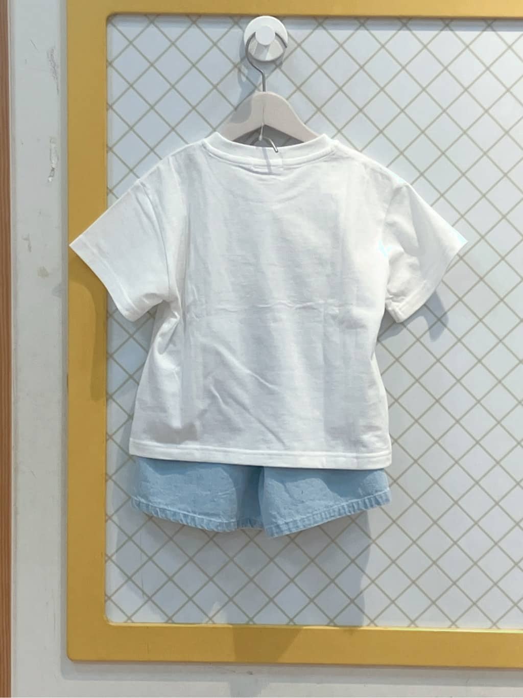 蒼さんの「SHOO･LA･RUE｜◆【100-150cm/親子リンク】アソートプリントTシャツ」を使ったコーディネート