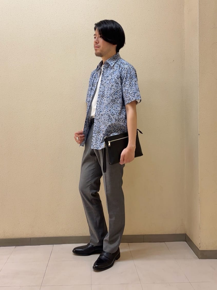 及川さんの「TAKEO KIKUCHI｜【抗菌防臭／5サイズ展開】ハイゲージポンチ Tシャツ」を使ったコーディネート