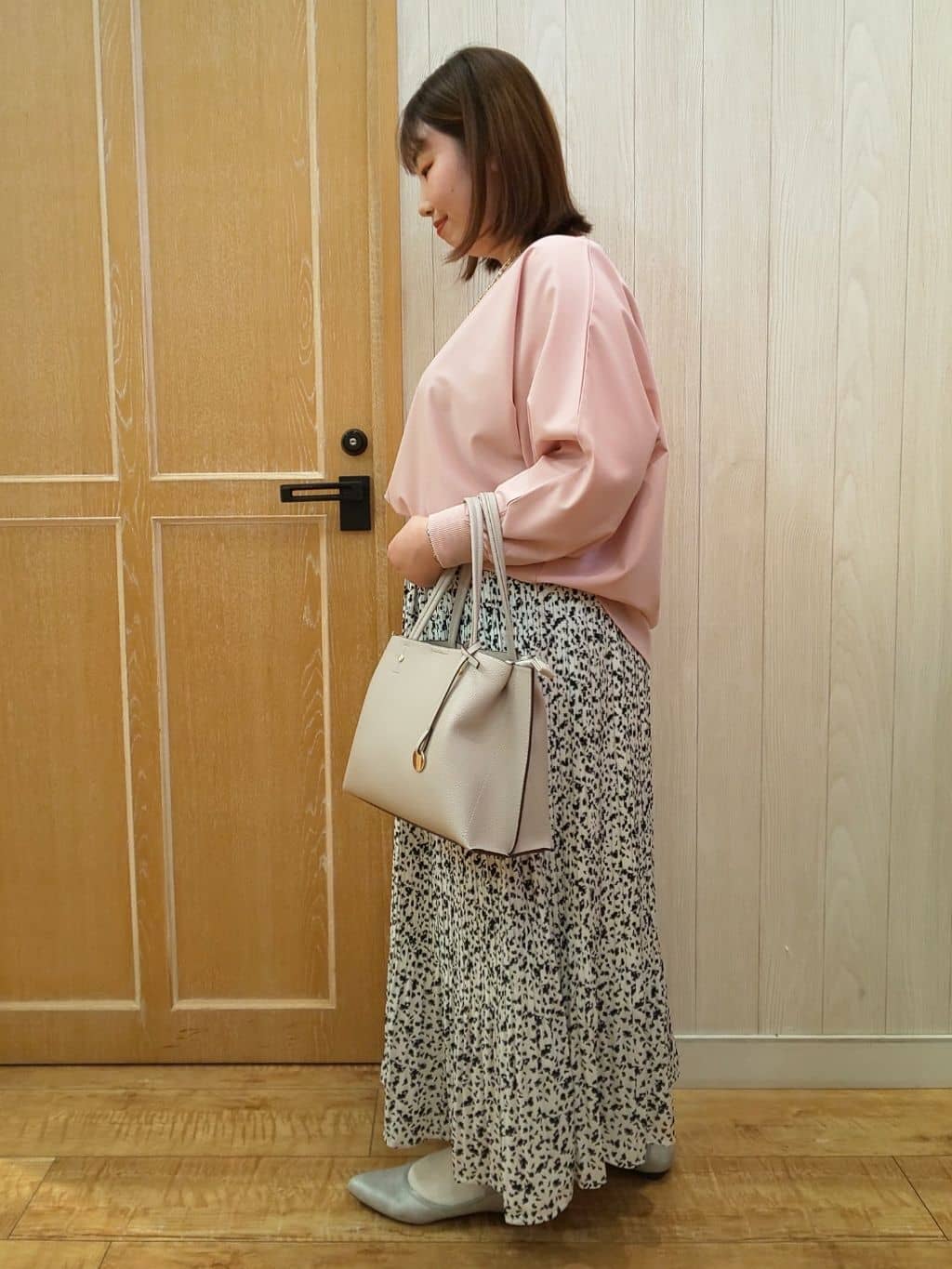 こっとんさんの「SHOO･LA･RUE｜」を使ったコーディネート